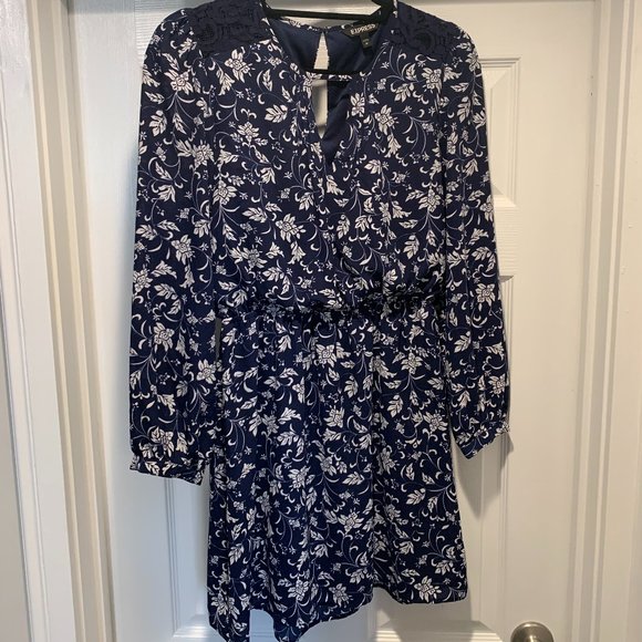 Express Dresses & Skirts - Floral Express Dress